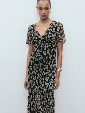 Mango Black Maxi Dress with Cream Daisy Print
